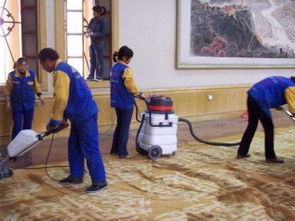 蘭州專業保潔服務全攻略 開荒保潔、地暖油煙機清洗與擦玻璃一站式解決方案